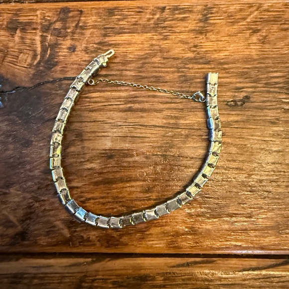 Antique Elegant Blue and White Rhinestone and Silver Bracelet - Picture 6 of 7